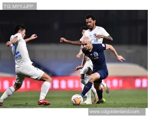 深圳佳兆业与石家庄永昌激战正酣比分悬念持续引发球迷热议